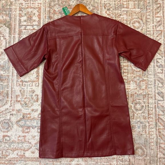 United colours of Benetton size M man made leather NWT size m - Picture 3 of 4